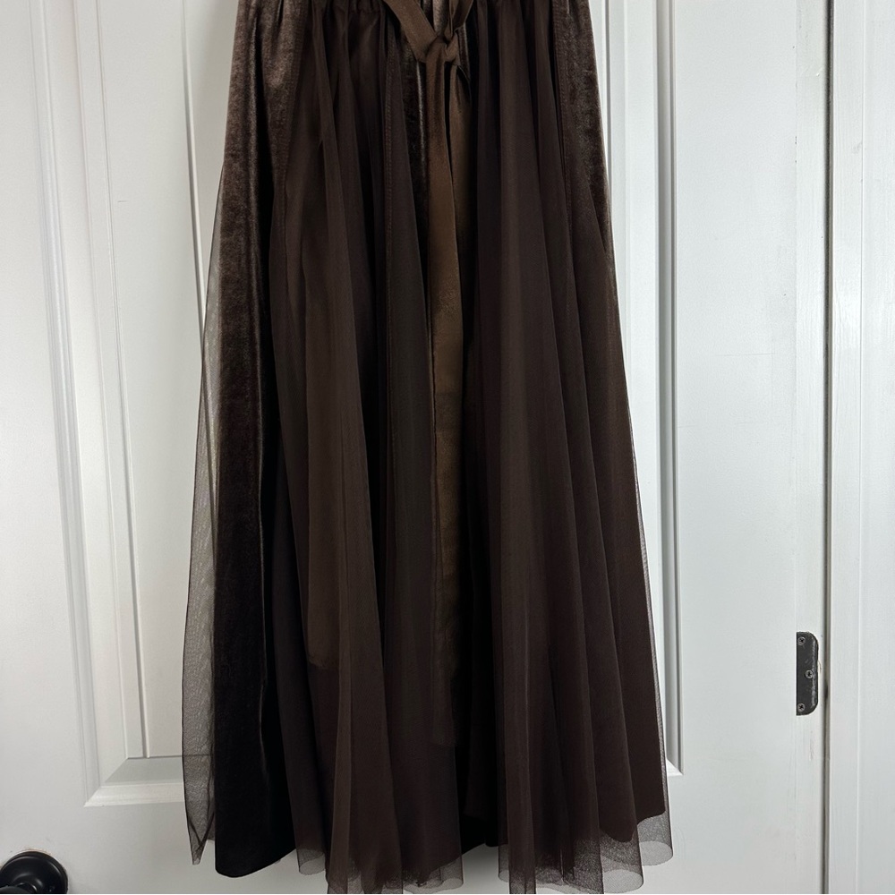 Mabel Ellen Boutique Chic Elegant Brown Tulle Skirt size Small - Picture 3 of 9